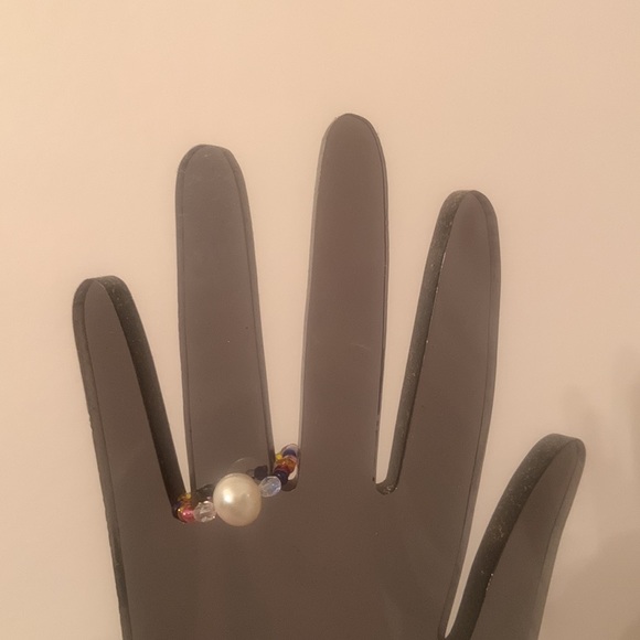 HANDMADE - Cute Rainbow Pearl Ring 🌈 - Picture 2 of 5